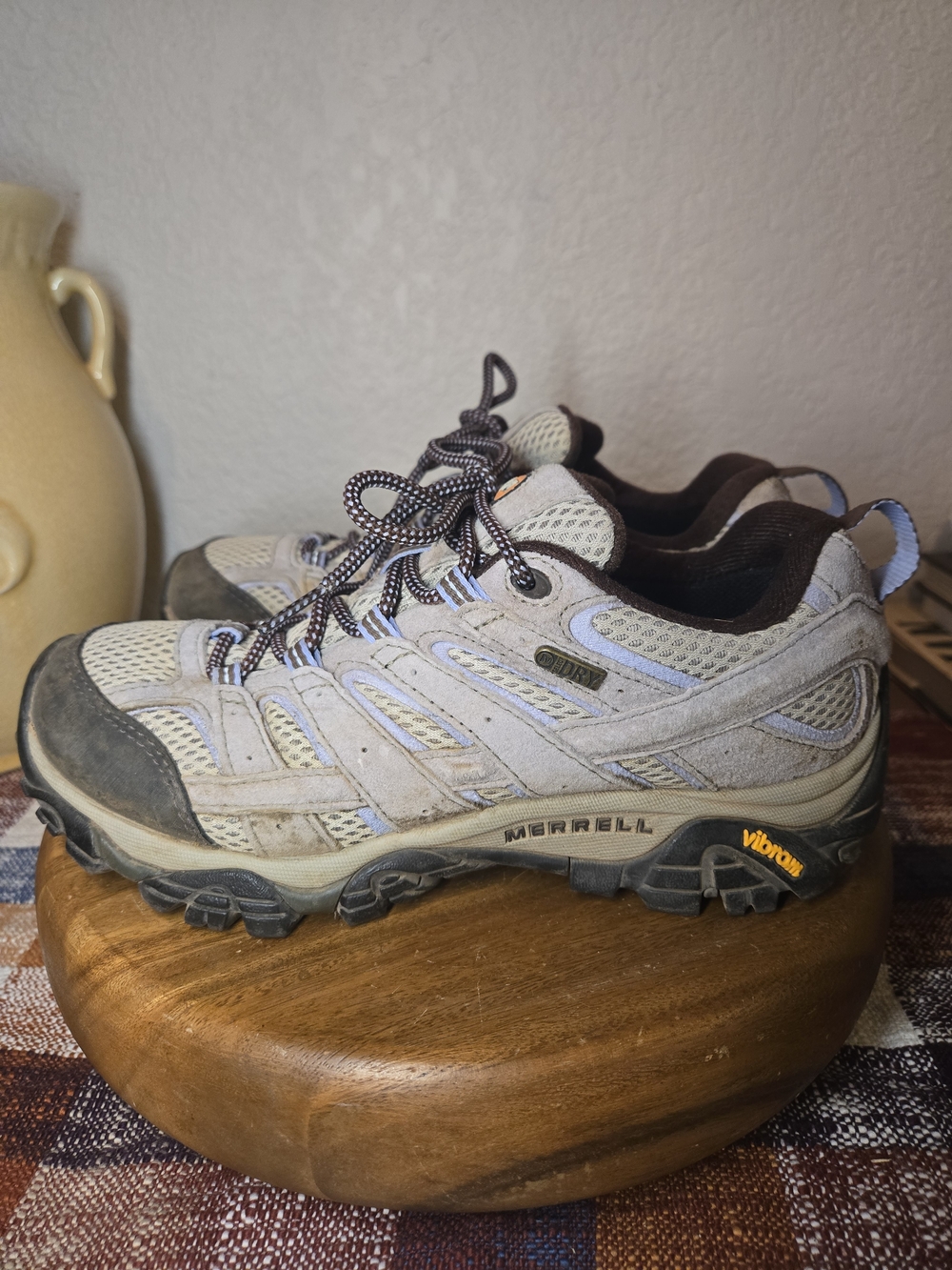 Merrell Moab 2 Waterproof Hiking Shoes Women’s US 7.5 Dusty Olive Suede Vibram